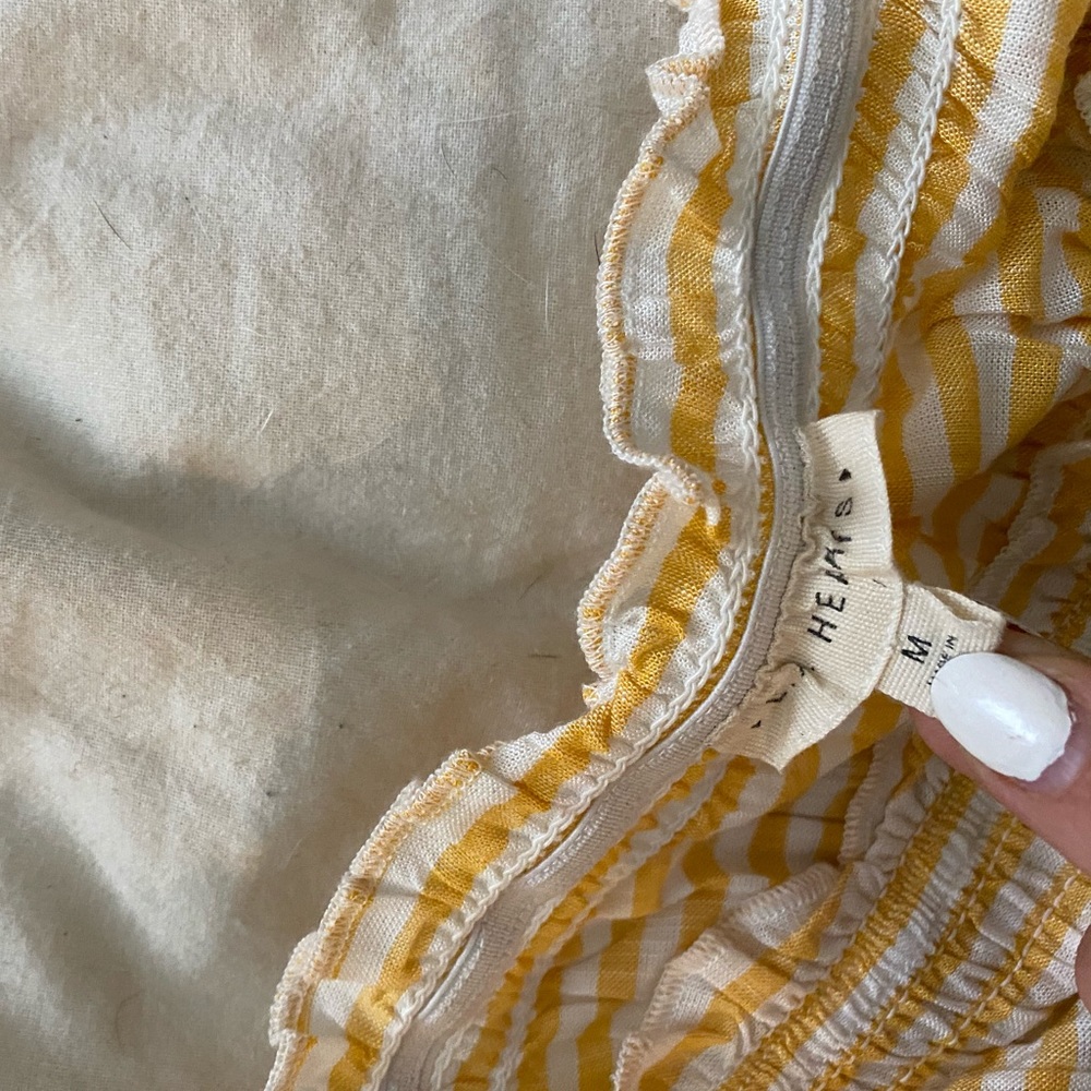 Top - Picture 2 of 2